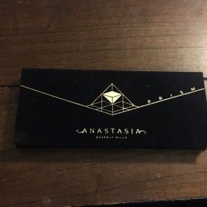 Anastasia Beverly Hills Prims